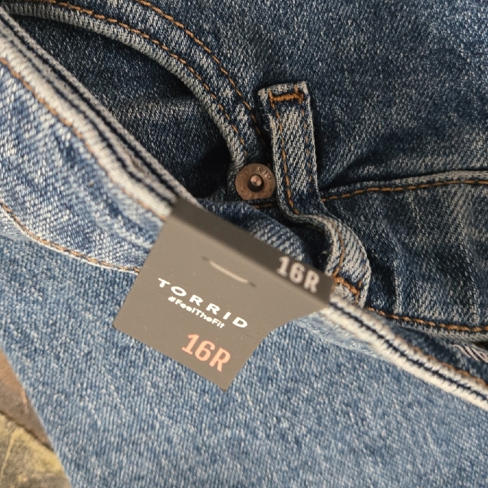 Torrid Classic Denim High-Rise Jeans - Picture 2 of 6